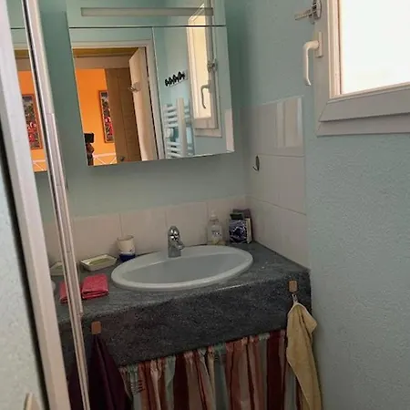 T2 Avec Terrasse, Parking Prive Et Piscine Securisee, Proche Richelieu - Fr-1-749-37 Agde