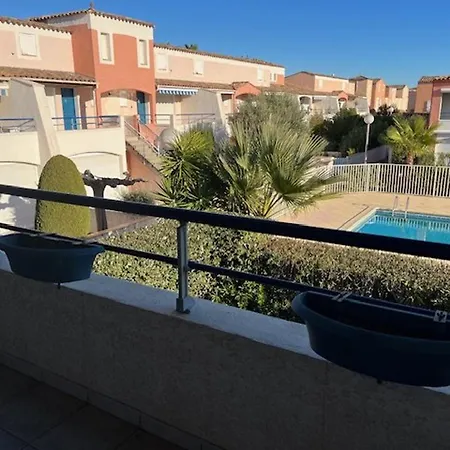 T2 Avec Terrasse, Parking Prive Et Piscine Securisee, Proche Richelieu - Fr-1-749-37 Apartment *